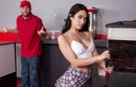 BrazzersExxtra – Gianna Dior And Vanna Bardot – She Sucked My Cock While I Called My GF!