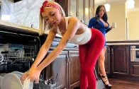 MomsLickTeens – Kimmy Granger, Zoe Bloom And Missy Martinez – Mom Is The Boss